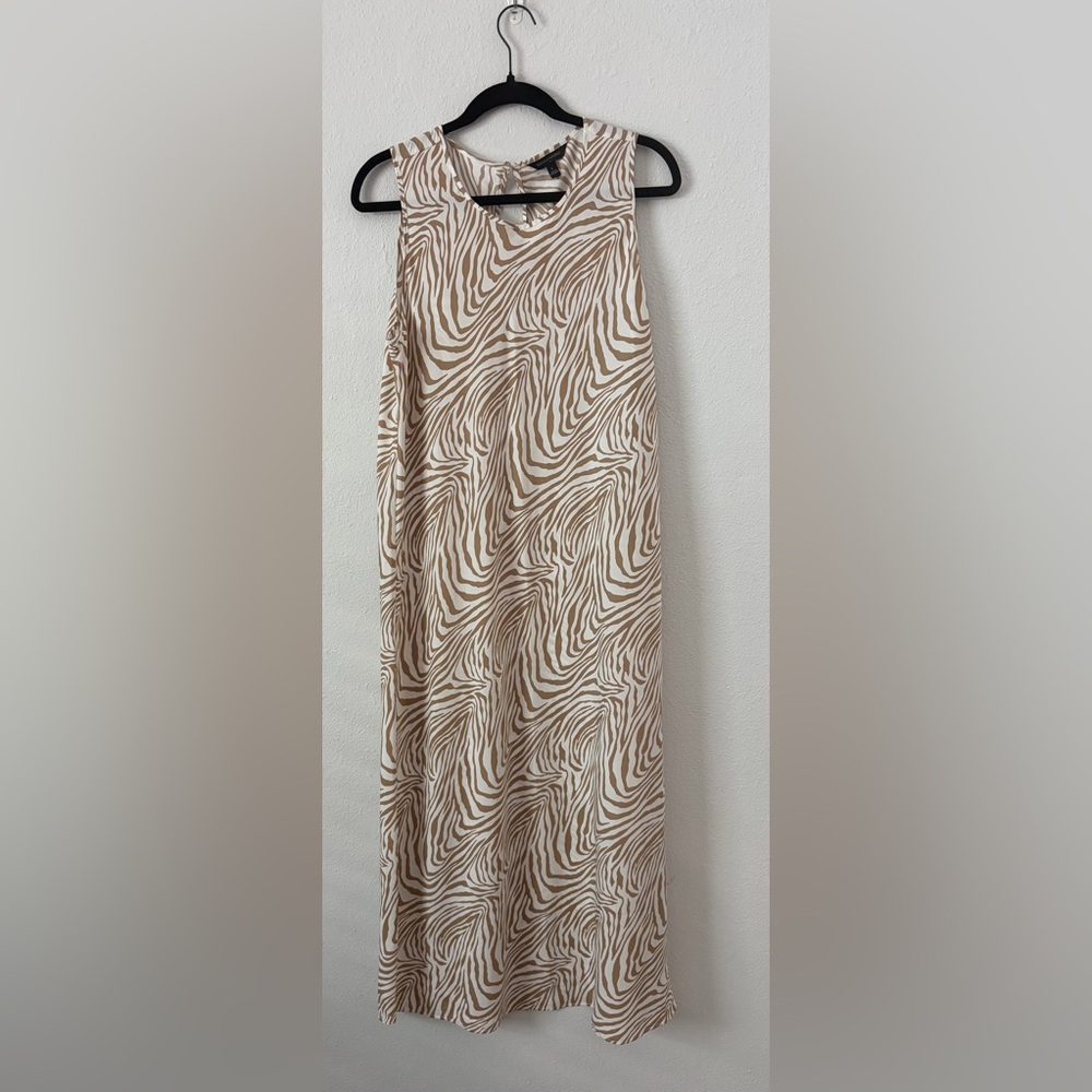 Banana republic, cream, and tan zebra print maxi dress